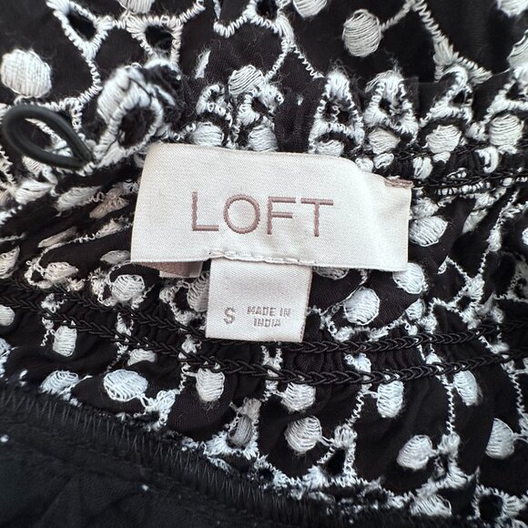 Ann Taylor Loft Eyelet Smocked Yoke Swing Dress, Size Small - Picture 4 of 9